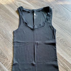 Banana Republic black dressy tank top